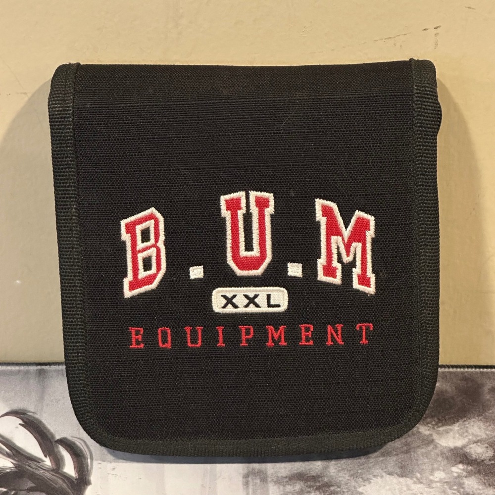 Vintage B.U.M. Equipment Black Canvas CD DVD Wallet Case Zip can store 24
